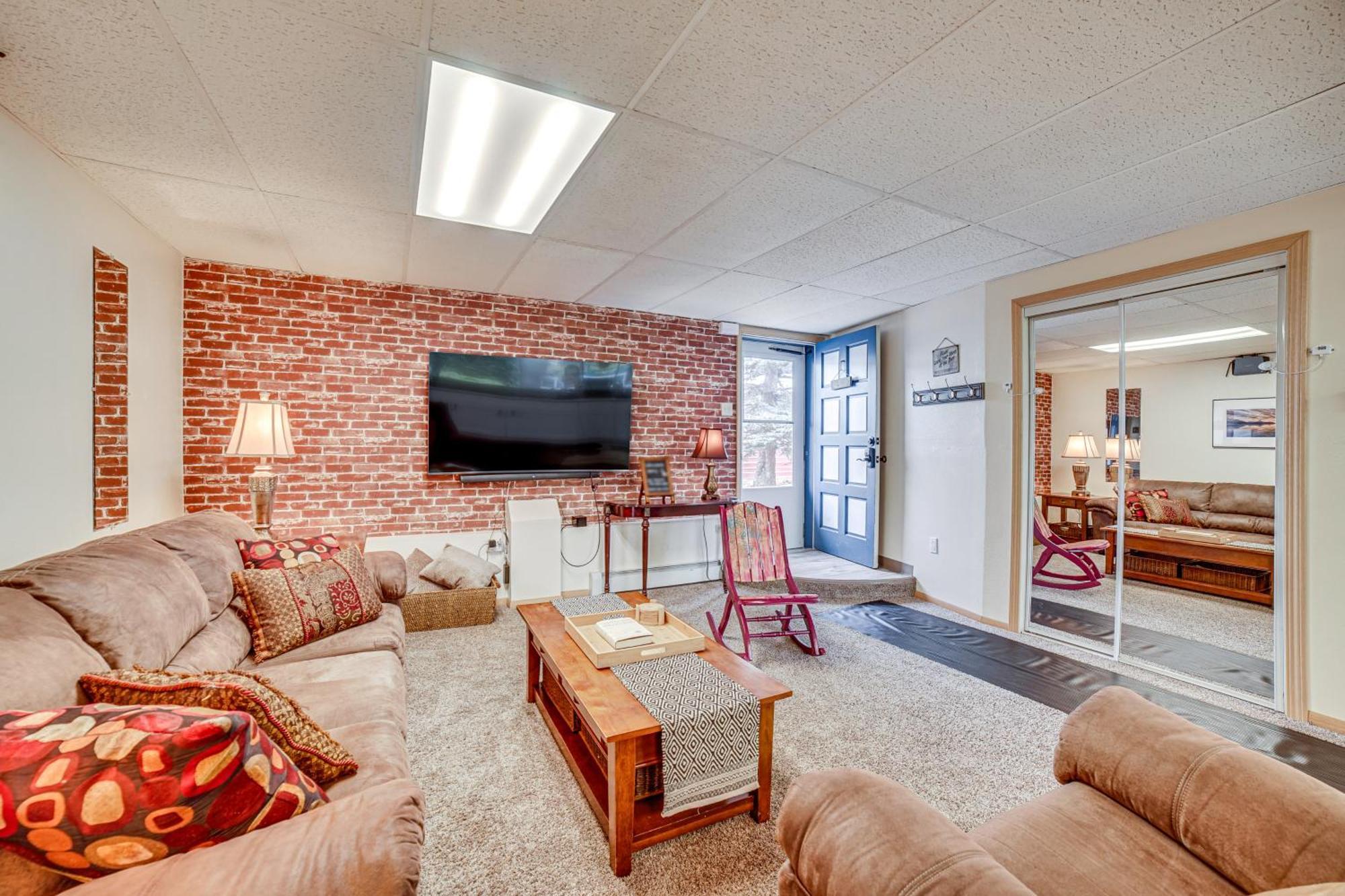Cozy Apartment Less Than 4 Miles To Downtown Anchorage! Exterior photo