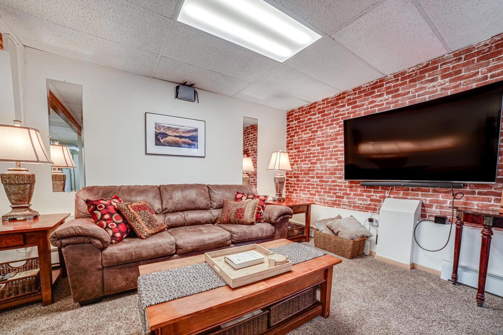 Cozy Apartment Less Than 4 Miles To Downtown Anchorage! Exterior photo