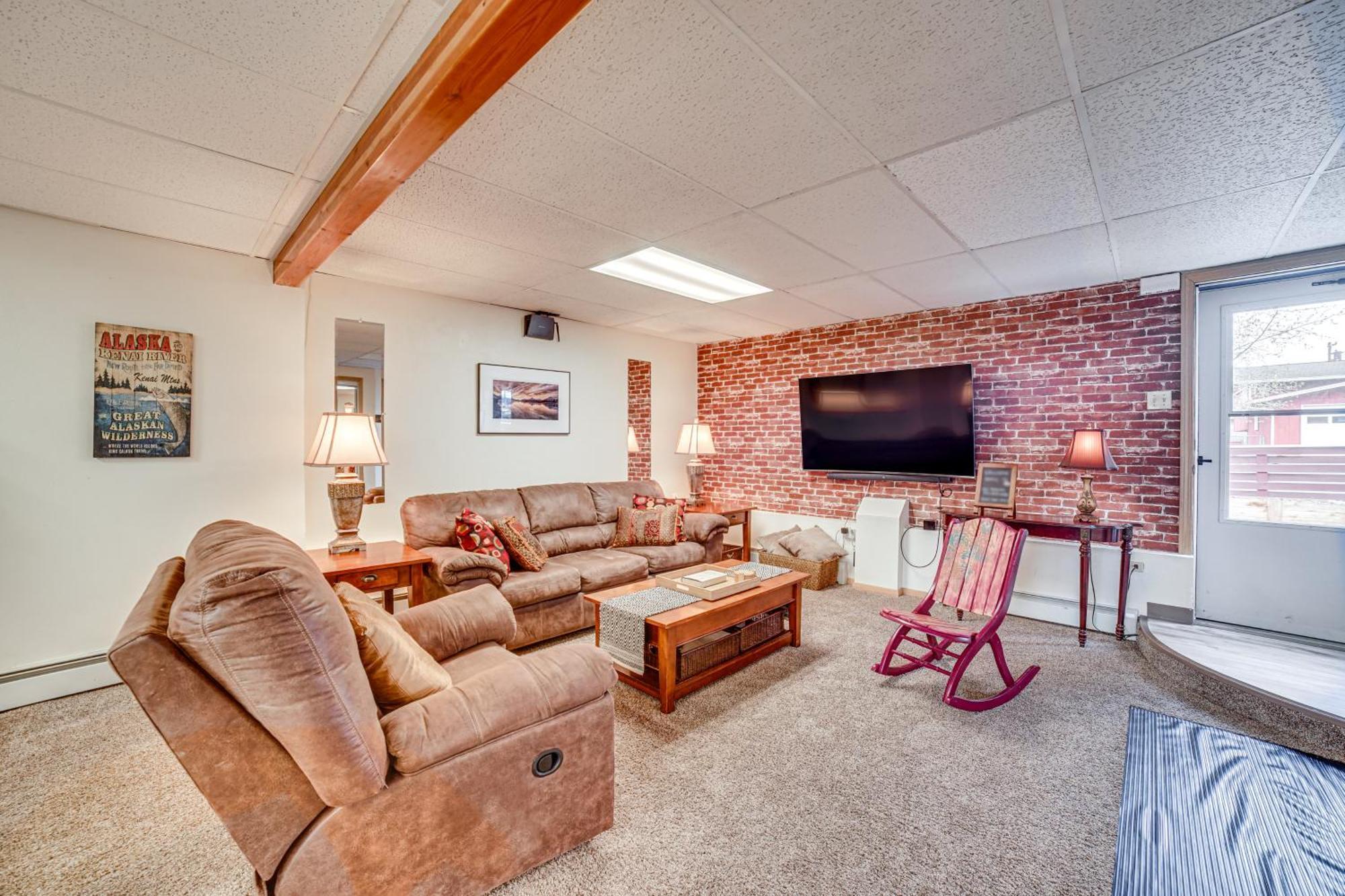 Cozy Apartment Less Than 4 Miles To Downtown Anchorage! Exterior photo